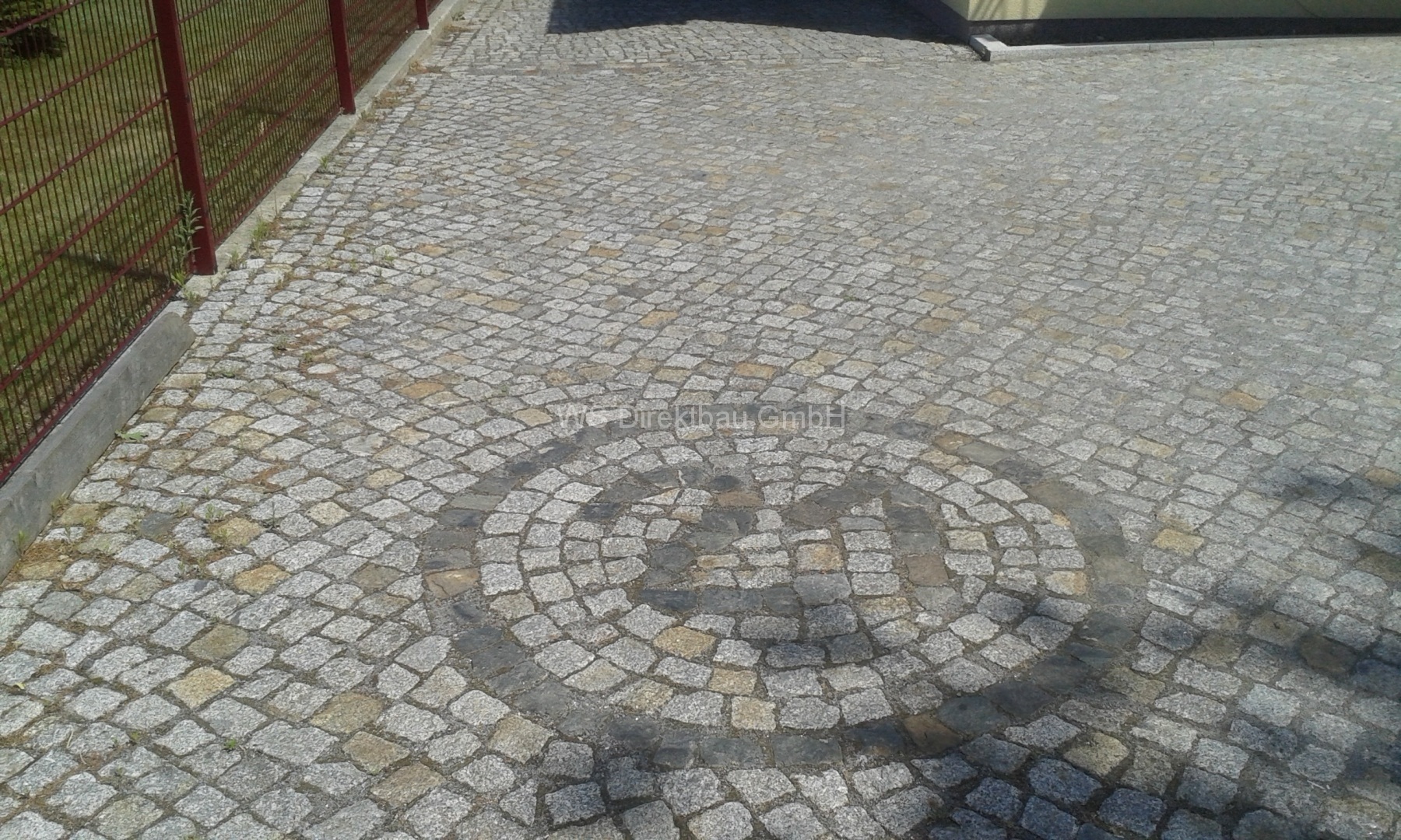 Fliederweg · Einfahrt