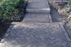 Private Grundstückseinfahrt aus Granit-Kleinpflaster (6)