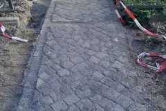 Private Grundstückseinfahrt aus Granit-Kleinpflaster (10)